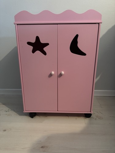 Prinzessinnenschrank für
